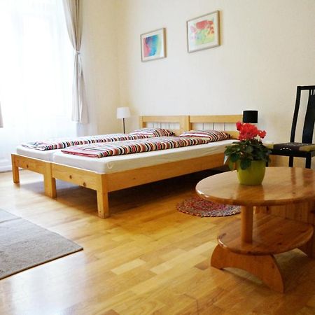 Smile-Inn Budapest Ngoại thất bức ảnh